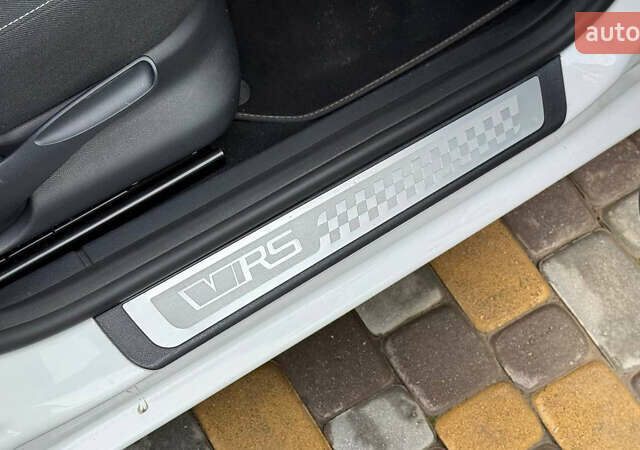 Білий Шкода Фабія, об'ємом двигуна 1.4 л та пробігом 188 тис. км за 7600 $, фото 24 на Automoto.ua