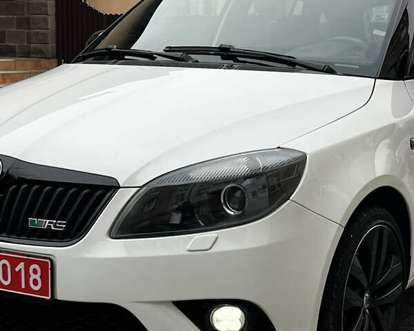 Білий Шкода Фабія, об'ємом двигуна 1.4 л та пробігом 167 тис. км за 8499 $, фото 12 на Automoto.ua