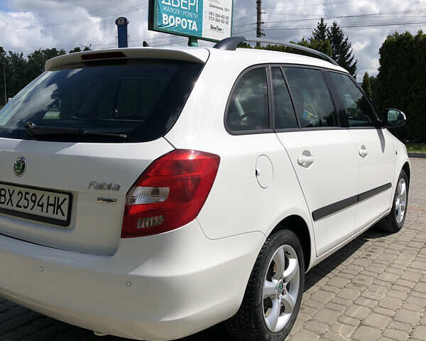 Білий Шкода Фабія, об'ємом двигуна 1.2 л та пробігом 200 тис. км за 6000 $, фото 7 на Automoto.ua