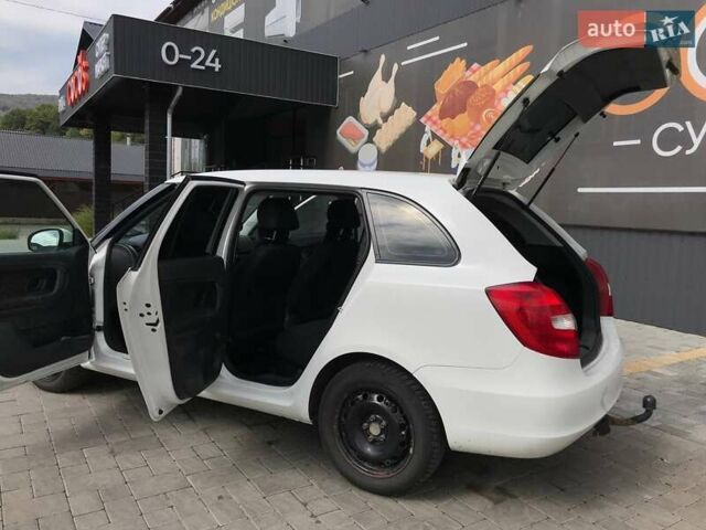 Білий Шкода Фабія, об'ємом двигуна 1.2 л та пробігом 235 тис. км за 5500 $, фото 7 на Automoto.ua