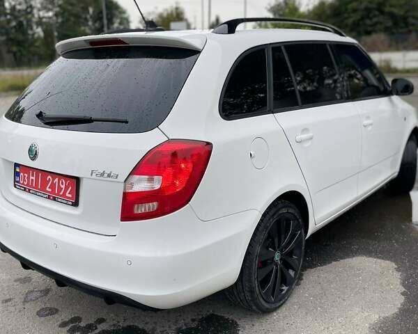 Білий Шкода Фабія, об'ємом двигуна 1.4 л та пробігом 190 тис. км за 8900 $, фото 5 на Automoto.ua