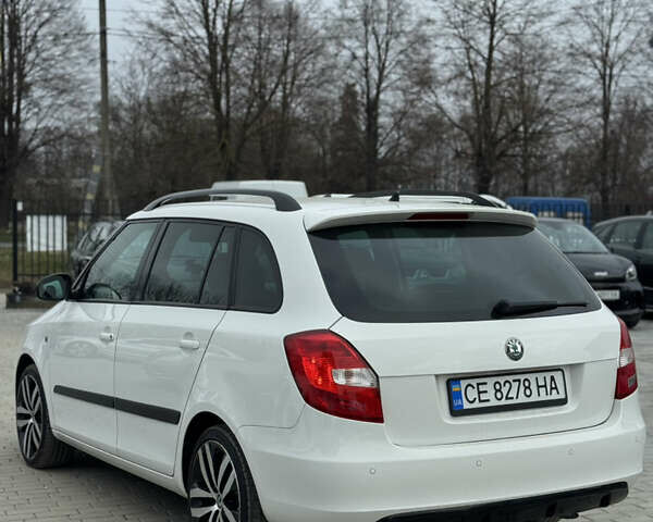Белый Шкода Фабия, объемом двигателя 1.4 л и пробегом 188 тыс. км за 8350 $, фото 6 на Automoto.ua