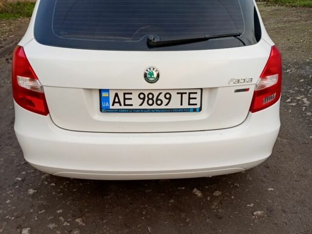 Білий Шкода Фабія, об'ємом двигуна 1.2 л та пробігом 280 тис. км за 5000 $, фото 5 на Automoto.ua