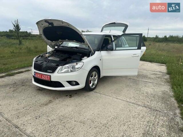 Белый Шкода Фабия, объемом двигателя 0 л и пробегом 200 тыс. км за 7550 $, фото 18 на Automoto.ua