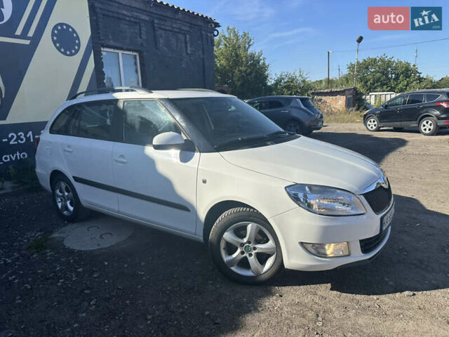 Білий Шкода Фабія, об'ємом двигуна 1.4 л та пробігом 181 тис. км за 6500 $, фото 4 на Automoto.ua