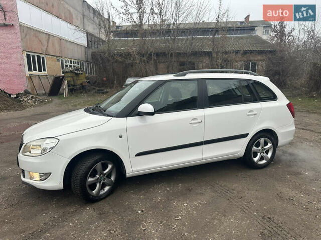 Белый Шкода Фабия, объемом двигателя 1.2 л и пробегом 180 тыс. км за 5500 $, фото 20 на Automoto.ua