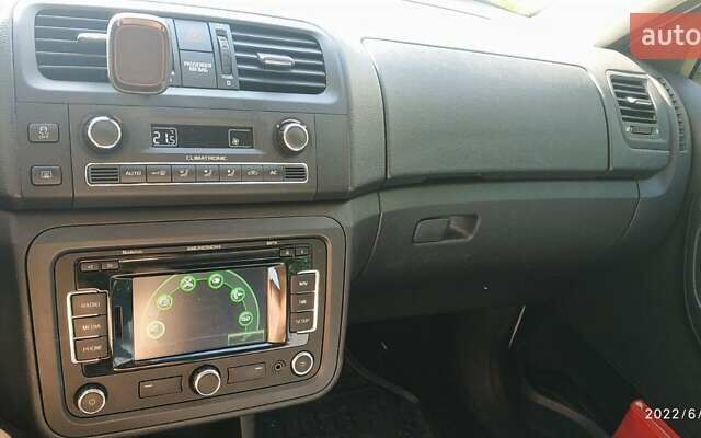 Шкода Фабія 2012 у Змиеве на Automoto.ua Білий Шкода Фабія, об'ємом двигуна 1.21 л та пробігом 160 тис. км за 6500 $, фото 4 на Automoto.ua