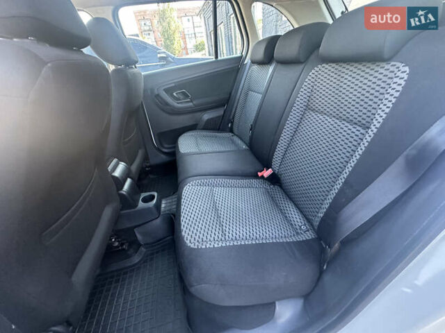Білий Шкода Фабія, об'ємом двигуна 1.4 л та пробігом 181 тис. км за 6500 $, фото 24 на Automoto.ua