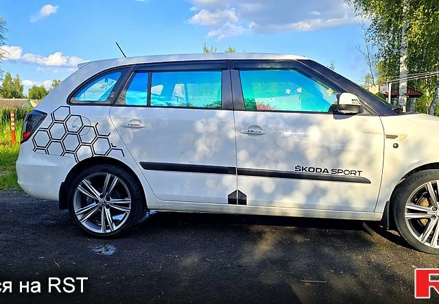 Білий Шкода Фабія, об'ємом двигуна 1.6 л та пробігом 227 тис. км за 7500 $, фото 4 на Automoto.ua