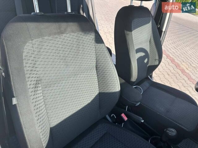 Білий Шкода Фабія, об'ємом двигуна 1.2 л та пробігом 278 тис. км за 4450 $, фото 17 на Automoto.ua