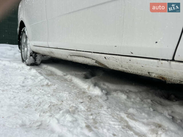 Білий Шкода Фабія, об'ємом двигуна 1.39 л та пробігом 392 тис. км за 5500 $, фото 5 на Automoto.ua