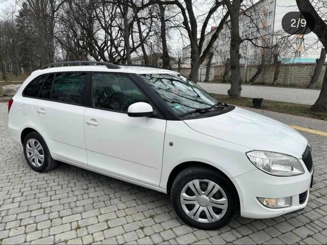 Білий Шкода Фабія, об'ємом двигуна 1.6 л та пробігом 175 тис. км за 6000 $, фото 1 на Automoto.ua