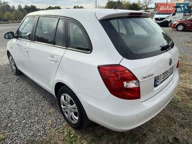 Білий Шкода Фабія, об'ємом двигуна 1.6 л та пробігом 149 тис. км за 6700 $, фото 6 на Automoto.ua