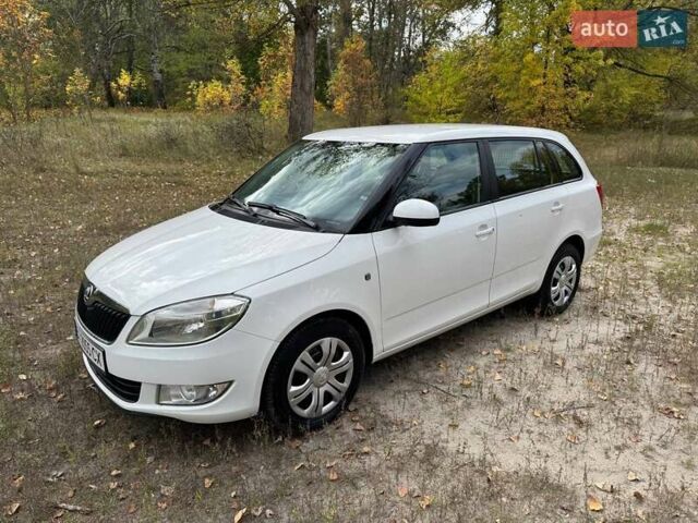 Білий Шкода Фабія, об'ємом двигуна 1.6 л та пробігом 149 тис. км за 6700 $, фото 13 на Automoto.ua