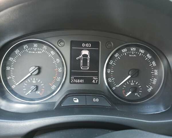 Шкода Фабія 2013 у Полтаві на Automoto.ua Білий Шкода Фабія, об'ємом двигуна 1.6 л та пробігом 278 тис. км за 5900 $, фото 9 на Automoto.ua