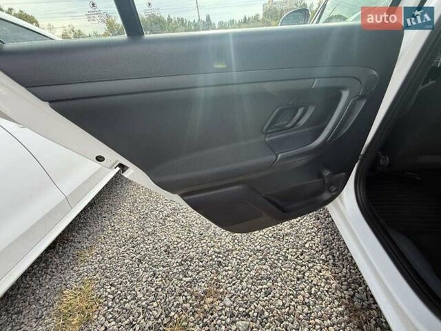 Білий Шкода Фабія, об'ємом двигуна 1.6 л та пробігом 149 тис. км за 6700 $, фото 13 на Automoto.ua