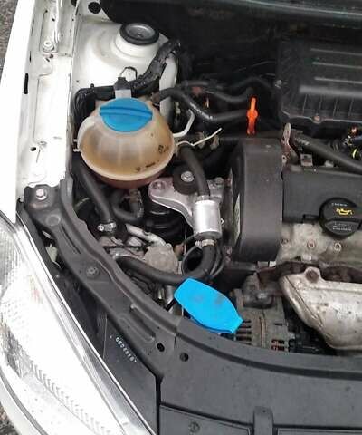 Білий Шкода Фабія, об'ємом двигуна 1.4 л та пробігом 260 тис. км за 5500 $, фото 11 на Automoto.ua