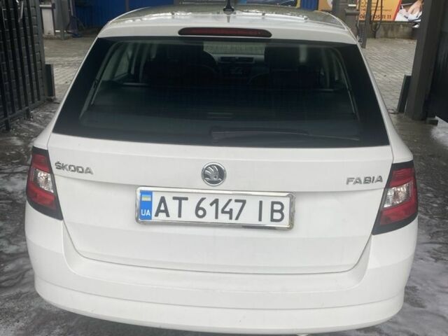 Білий Шкода Фабія, об'ємом двигуна 1.4 л та пробігом 280 тис. км за 7500 $, фото 11 на Automoto.ua