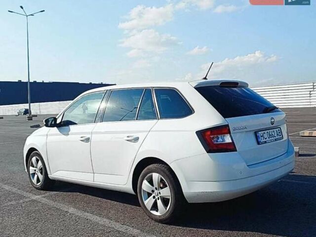 Шкода Фабия 2015 в Львове на Automoto.ua Белый Шкода Фабия, объемом двигателя 1.4 л и пробегом 260 тыс. км за 10500 $, фото 9 на Automoto.ua