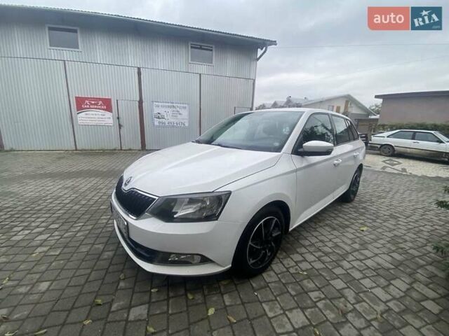 Белый Шкода Фабия, объемом двигателя 1.4 л и пробегом 280 тыс. км за 7500 $, фото 20 на Automoto.ua