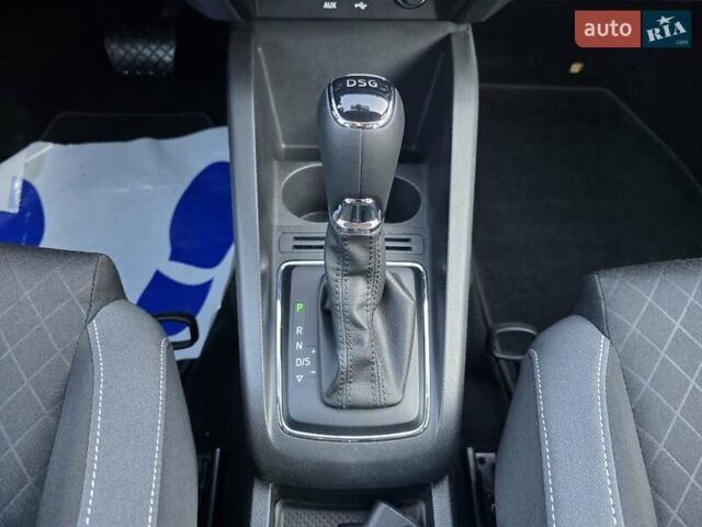 Белый Шкода Фабия, объемом двигателя 1.2 л и пробегом 198 тыс. км за 11499 $, фото 50 на Automoto.ua