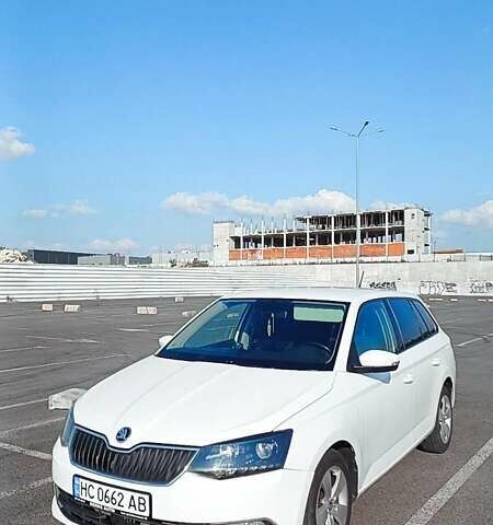 Шкода Фабия 2015 в Львове на Automoto.ua Белый Шкода Фабия, объемом двигателя 1.4 л и пробегом 260 тыс. км за 10500 $, фото 17 на Automoto.ua