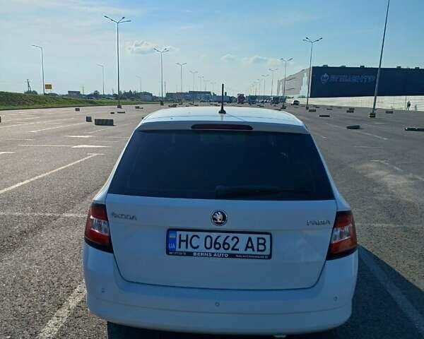 Шкода Фабия 2015 в Львове на Automoto.ua Белый Шкода Фабия, объемом двигателя 1.4 л и пробегом 260 тыс. км за 10500 $, фото 21 на Automoto.ua