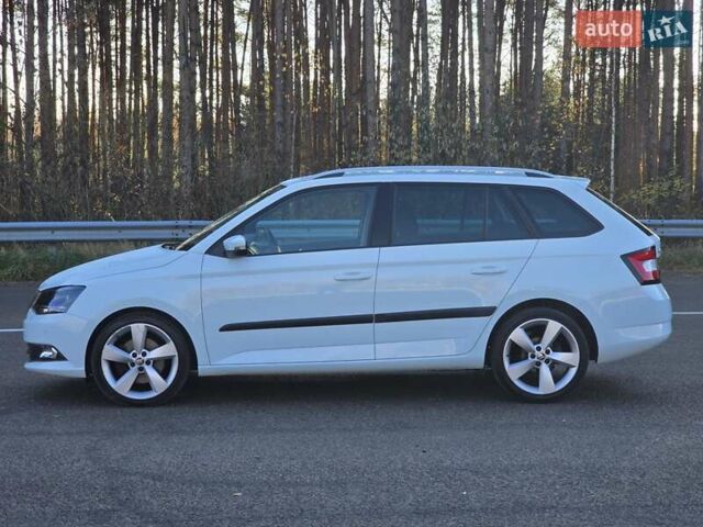 Белый Шкода Фабия, объемом двигателя 1.2 л и пробегом 198 тыс. км за 11499 $, фото 6 на Automoto.ua