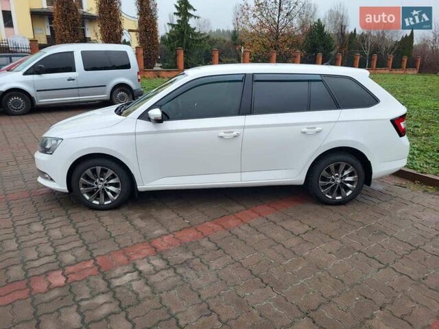 Білий Шкода Фабія, об'ємом двигуна 1.2 л та пробігом 263 тис. км за 7200 $, фото 8 на Automoto.ua