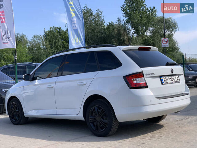 Білий Шкода Фабія, об'ємом двигуна 1.4 л та пробігом 236 тис. км за 9699 $, фото 16 на Automoto.ua