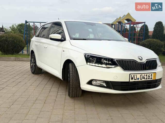 Белый Шкода Фабия, объемом двигателя 1.42 л и пробегом 183 тыс. км за 10250 $, фото 11 на Automoto.ua