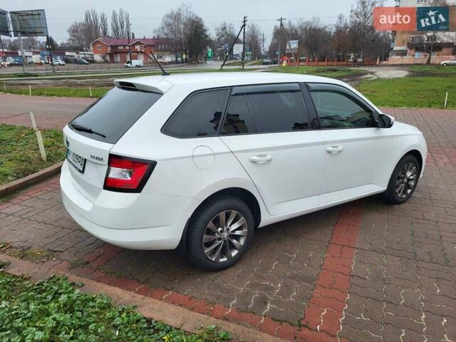 Білий Шкода Фабія, об'ємом двигуна 1.2 л та пробігом 263 тис. км за 7200 $, фото 9 на Automoto.ua