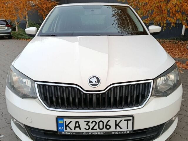 Белый Шкода Фабия, объемом двигателя 1 л и пробегом 180 тыс. км за 7300 $, фото 17 на Automoto.ua