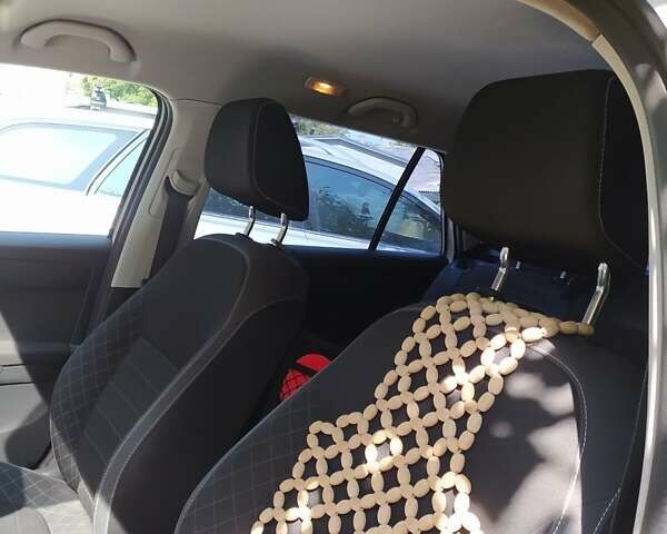 Белый Шкода Фабия, объемом двигателя 1 л и пробегом 189 тыс. км за 8099 $, фото 13 на Automoto.ua