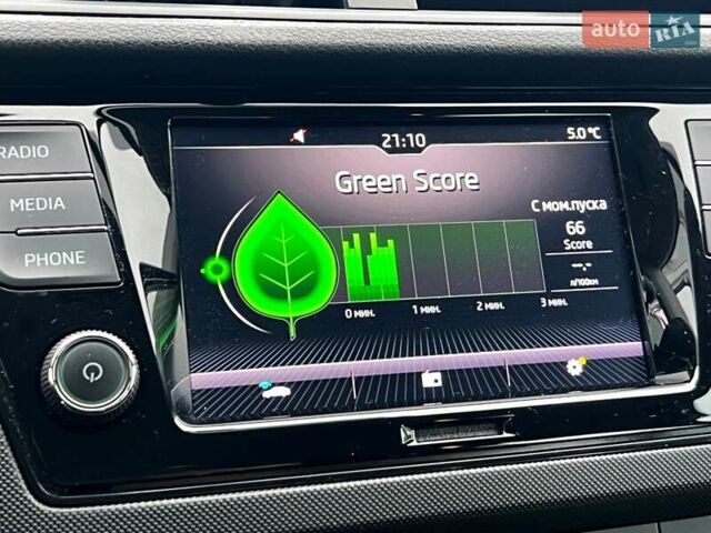 Белый Шкода Фабия, объемом двигателя 1 л и пробегом 61 тыс. км за 11000 $, фото 43 на Automoto.ua