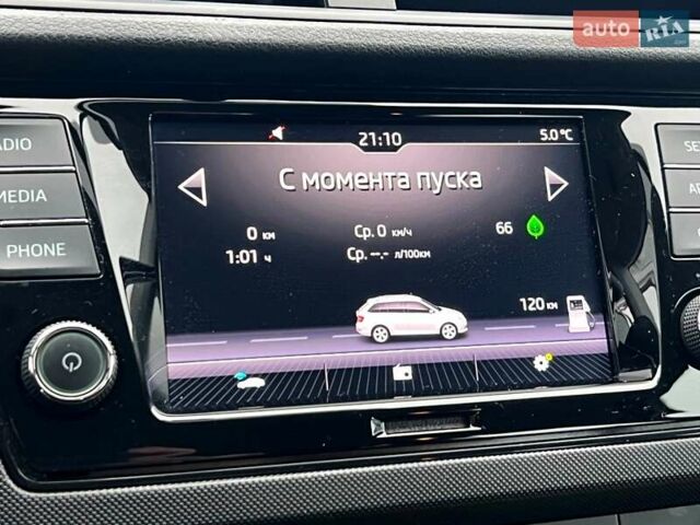 Белый Шкода Фабия, объемом двигателя 1 л и пробегом 61 тыс. км за 11000 $, фото 23 на Automoto.ua