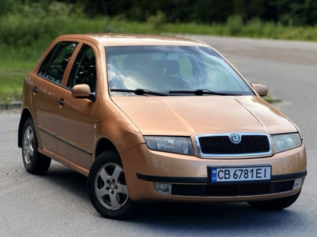 Бежевый Шкода Фабия, объемом двигателя 1.4 л и пробегом 220 тыс. км за 2900 $, фото 5 на Automoto.ua