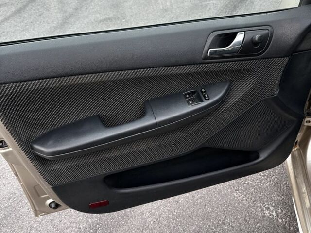 Бежевий Шкода Фабія, об'ємом двигуна 1.4 л та пробігом 271 тис. км за 3450 $, фото 8 на Automoto.ua