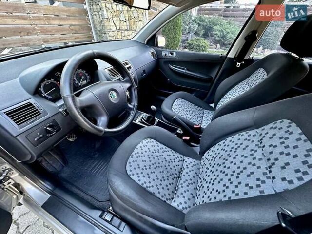 Бежевый Шкода Фабия, объемом двигателя 1.2 л и пробегом 135 тыс. км за 3600 $, фото 10 на Automoto.ua