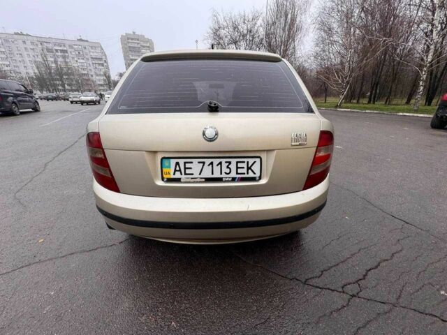 Бежевий Шкода Фабія, об'ємом двигуна 1.2 л та пробігом 250 тис. км за 1250 $, фото 6 на Automoto.ua