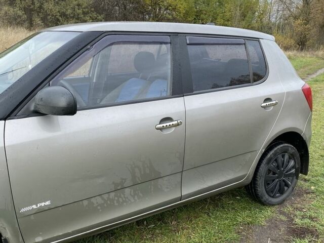 Шкода Фабия 2007 в Барышевке на Automoto.ua Бежевый Шкода Фабия, объемом двигателя 1.2 л и пробегом 154 тыс. км за 4000 $, фото 5 на Automoto.ua