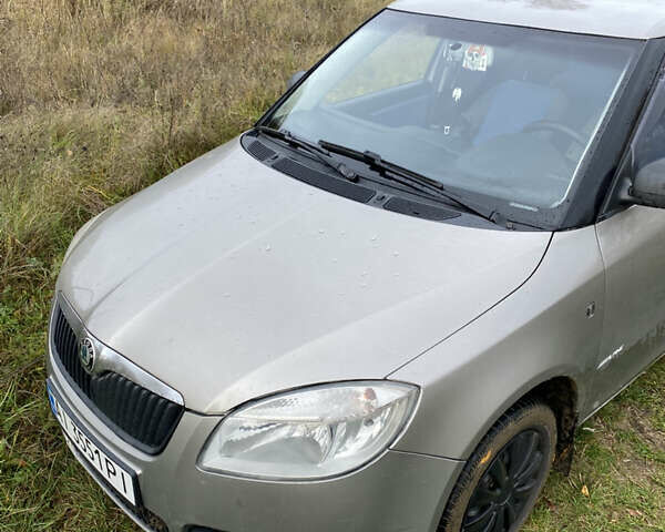 Шкода Фабия 2007 в Барышевке на Automoto.ua Бежевый Шкода Фабия, объемом двигателя 1.2 л и пробегом 154 тыс. км за 4000 $, фото 2 на Automoto.ua