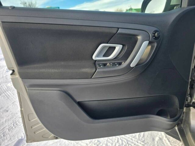 Бежевий Шкода Фабія, об'ємом двигуна 1.6 л та пробігом 165 тис. км за 6499 $, фото 16 на Automoto.ua