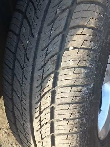 Бежевий Шкода Фабія, об'ємом двигуна 1.2 л та пробігом 211 тис. км за 4800 $, фото 7 на Automoto.ua