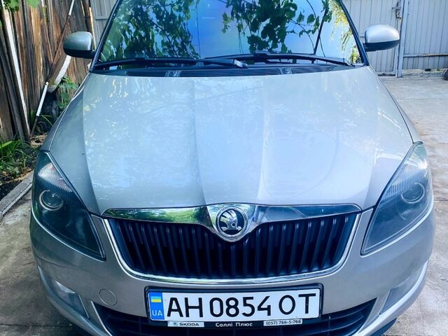 Бежевый Шкода Фабия, объемом двигателя 1.4 л и пробегом 155 тыс. км за 6200 $, фото 9 на Automoto.ua