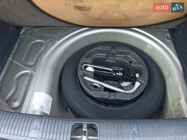 Бежевий Шкода Фабія, об'ємом двигуна 1.2 л та пробігом 80 тис. км за 5900 $, фото 12 на Automoto.ua