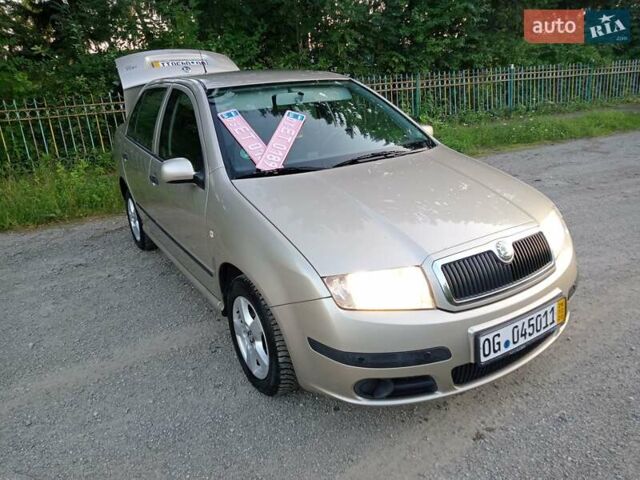 Бежевый Шкода Фабия, объемом двигателя 1.4 л и пробегом 204 тыс. км за 4100 $, фото 37 на Automoto.ua