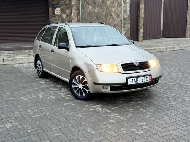 Бежевый Шкода Фабия, объемом двигателя 1.4 л и пробегом 195 тыс. км за 1999 $, фото 23 на Automoto.ua