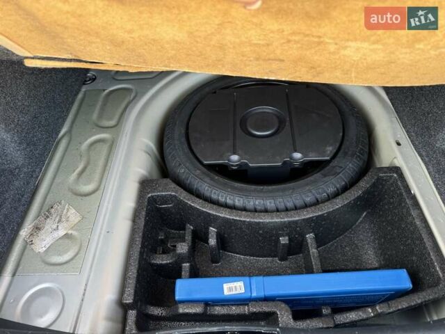 Бежевий Шкода Фабія, об'ємом двигуна 1.4 л та пробігом 211 тис. км за 4700 $, фото 17 на Automoto.ua