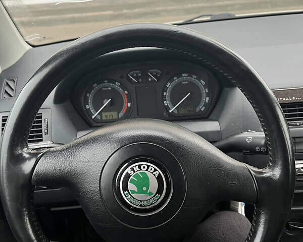 Бежевий Шкода Фабія, об'ємом двигуна 1.39 л та пробігом 248 тис. км за 4750 $, фото 24 на Automoto.ua